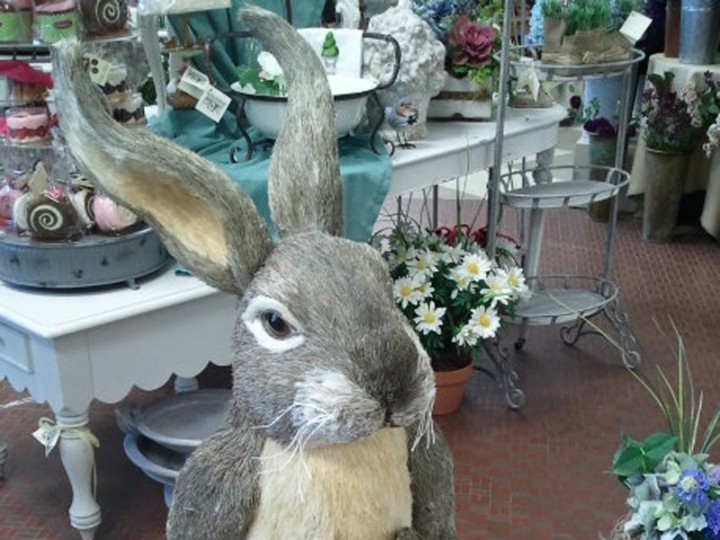 Easter rabbit decoration