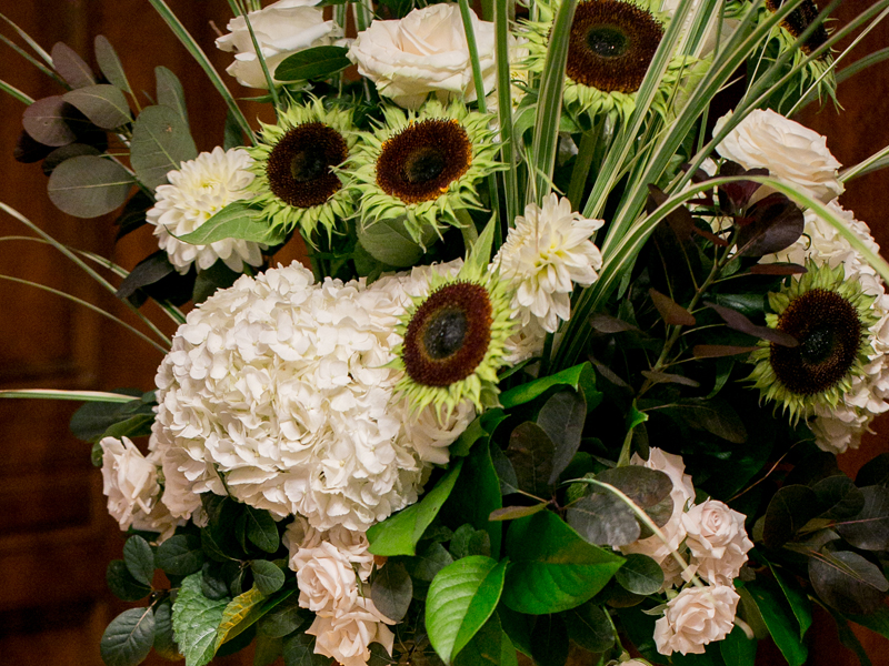 Photo of Rustic Chic Wedding flowers