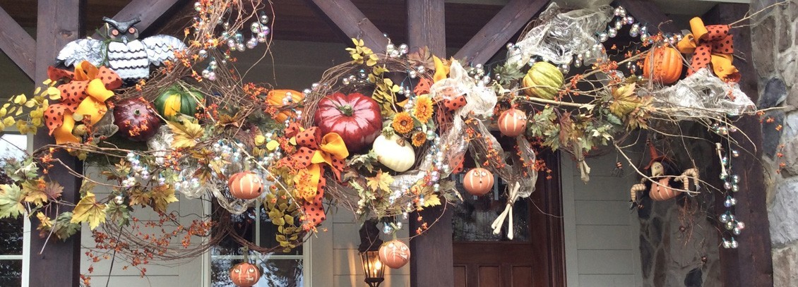 Outdoor decorations with autumn theme