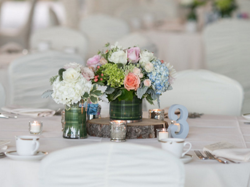 Pretty Pastels Wedding Guest Table